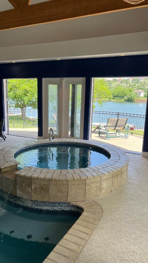 Luxurious Lakehouse With Indoor Pool-Hot Tub-Fire Pit Vila Marble Falls Exterior foto